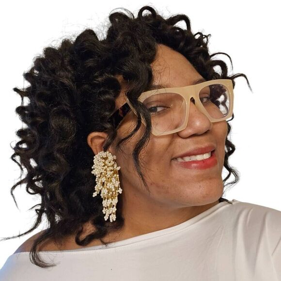 Vintage Gold and Pearl Tassel Clip-On Earrings | Statement 4.44" Design - Picture 5 of 5